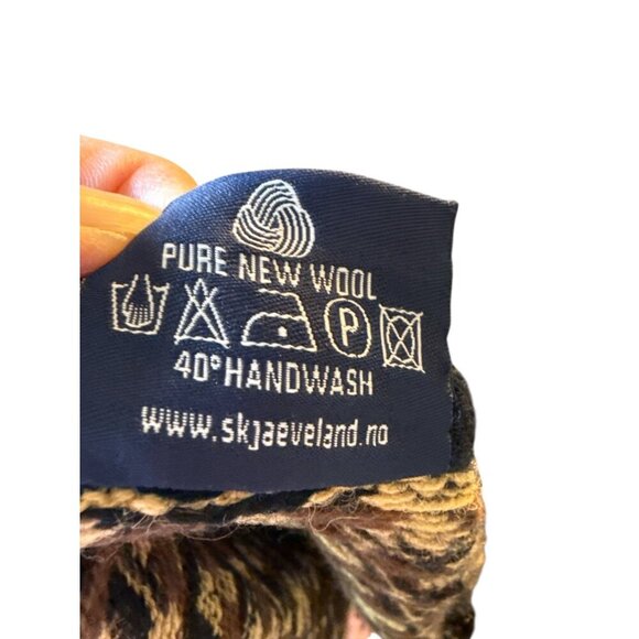 Skjaeveland of Norway Vintage Fair Isle Cardigan Sweater Pure Wool Nordic EUC - Picture 6 of 6